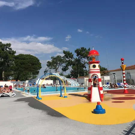 Campsite L'escale Du Perthuis La Tranche-sur-Mer
